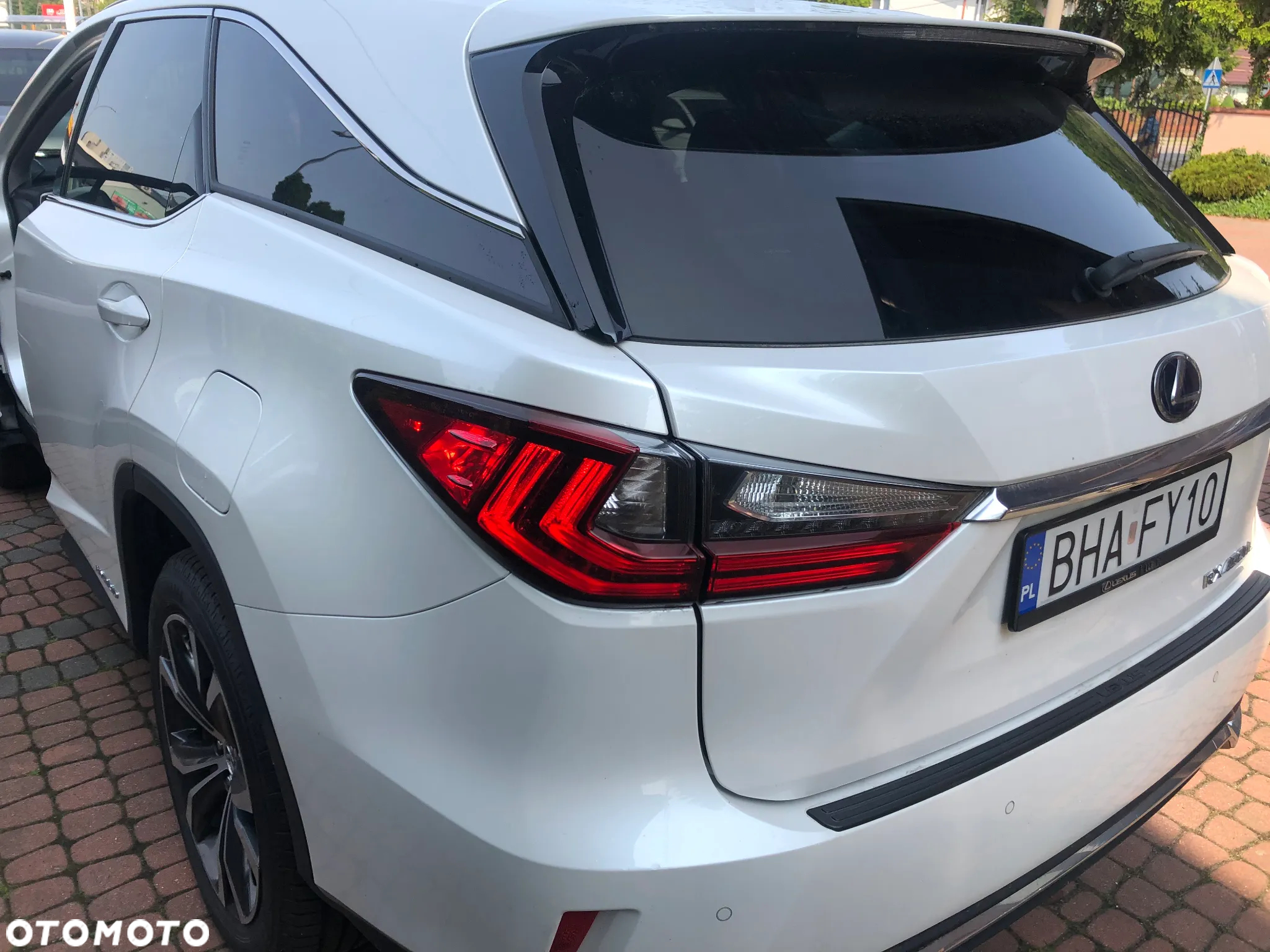 Lexus RX - 14