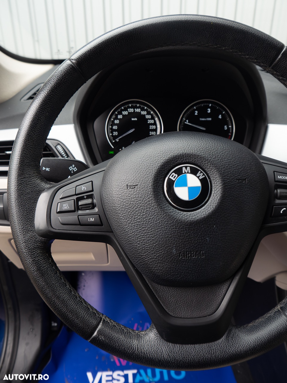 BMW X1 xDrive20d AT - 14