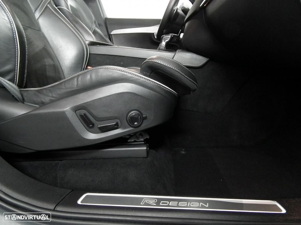 Volvo XC 90 2.0 D4 R-Design - 12