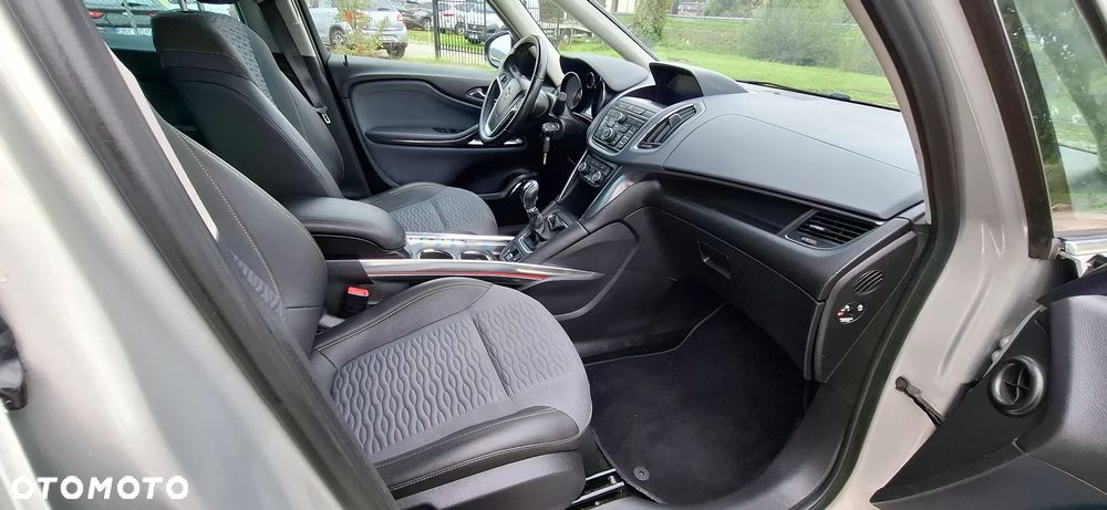Opel Zafira 2.0 CDTI Cosmo - 24