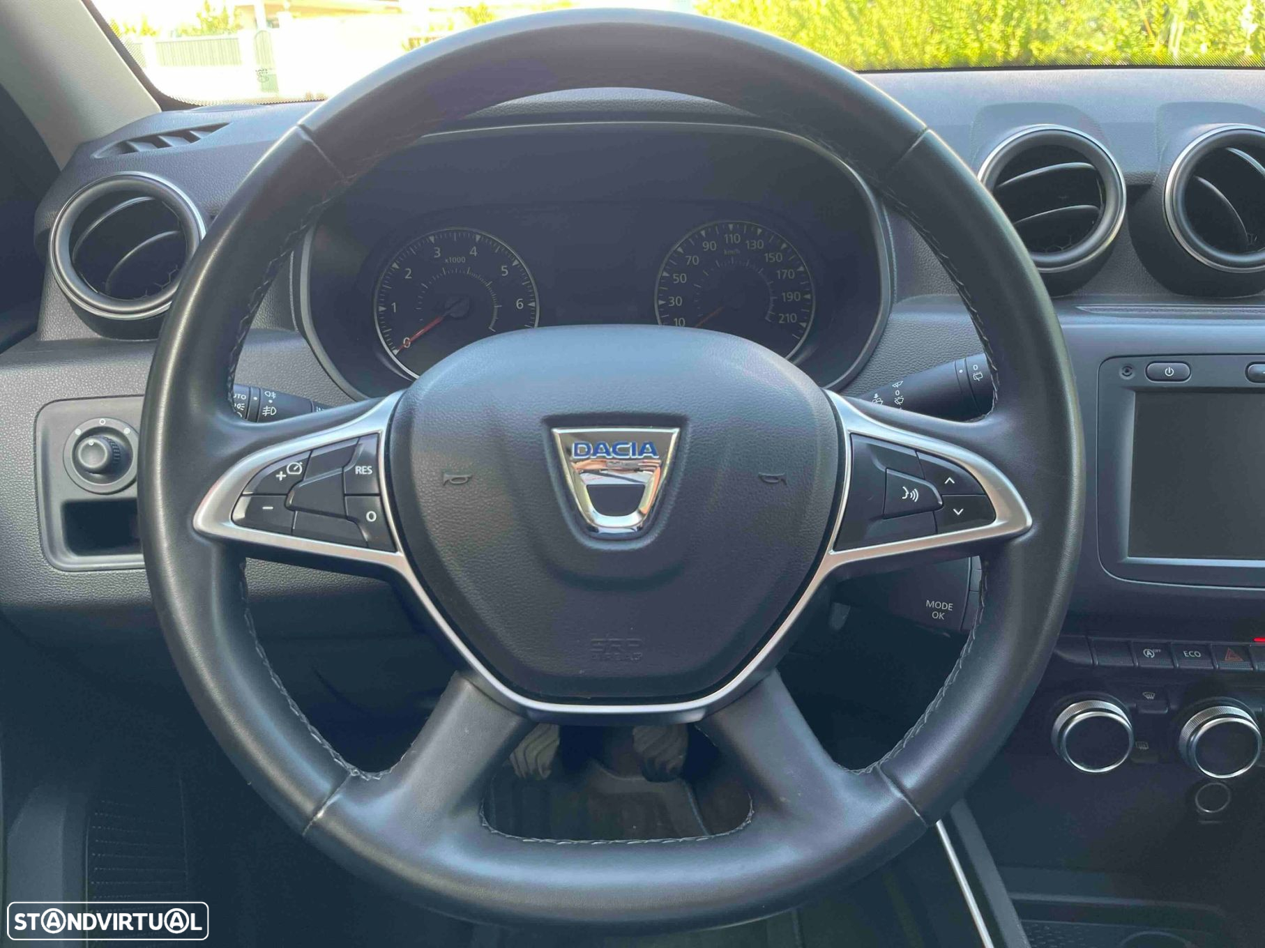 Dacia Duster 1.3 TCe SL Adventure - 34