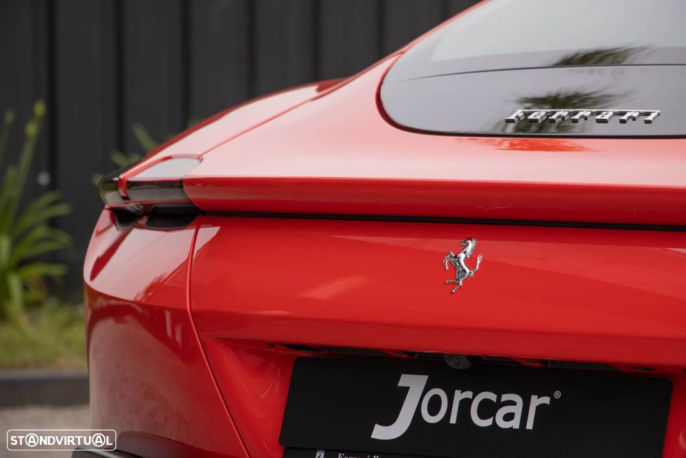 Ferrari Roma 3.9 Twin-Turbo V8 - 22