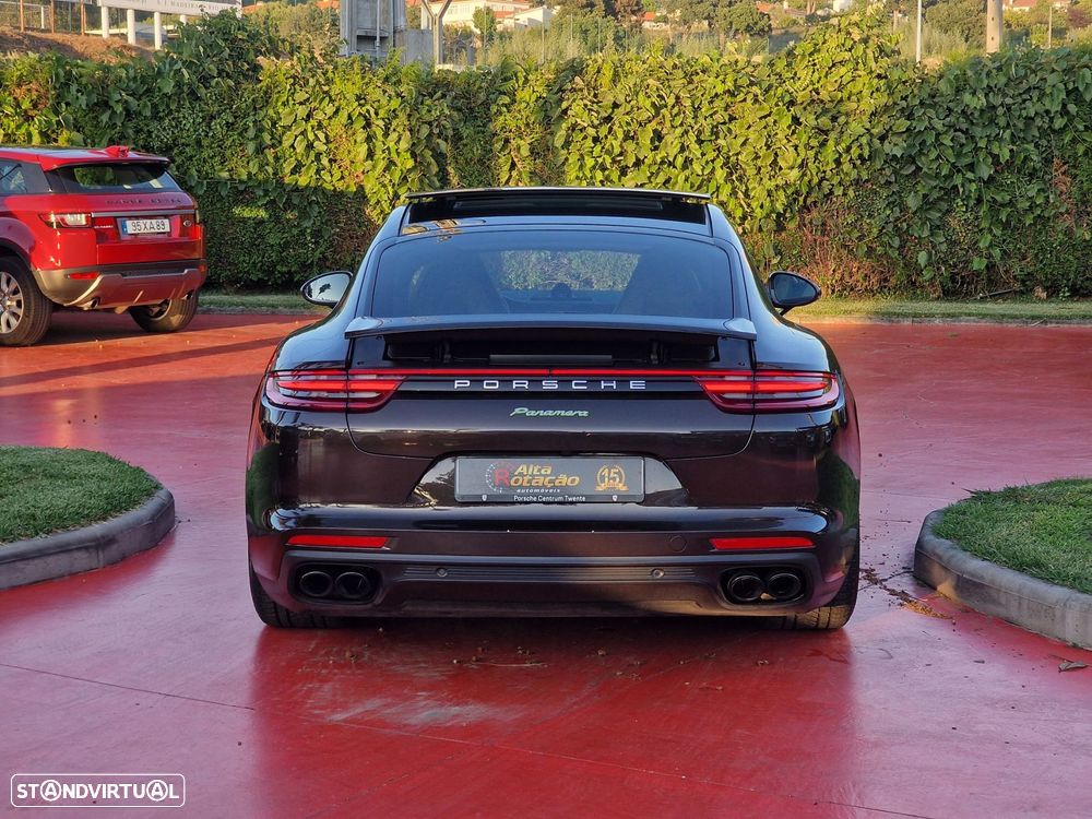 Porsche Panamera 4 E-Hybrid Edition 10 Anos - 5