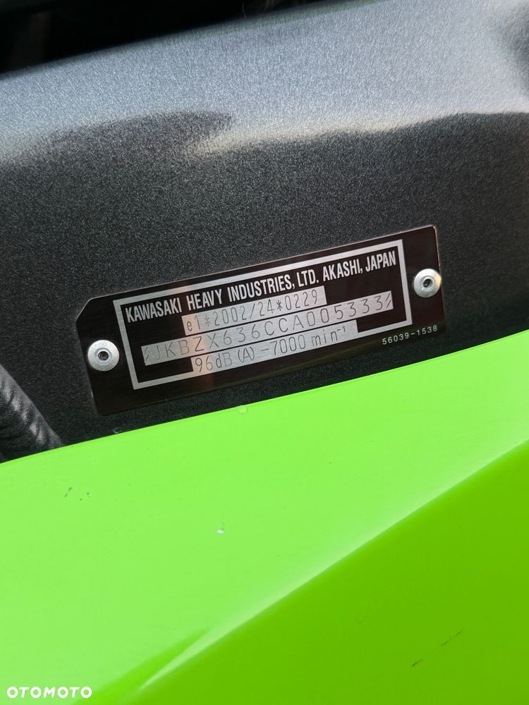 Kawasaki ZXR - 19