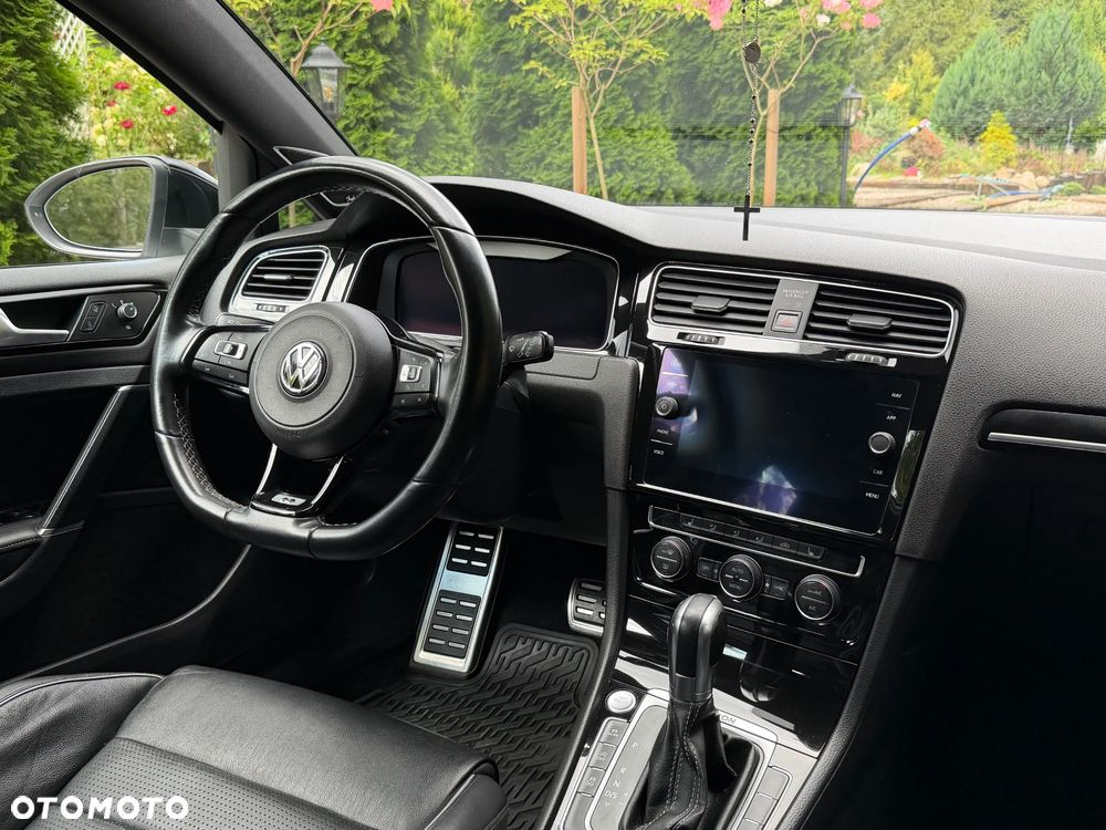 Volkswagen Golf R 4Motion (BlueMotion Technology) DSG - 6