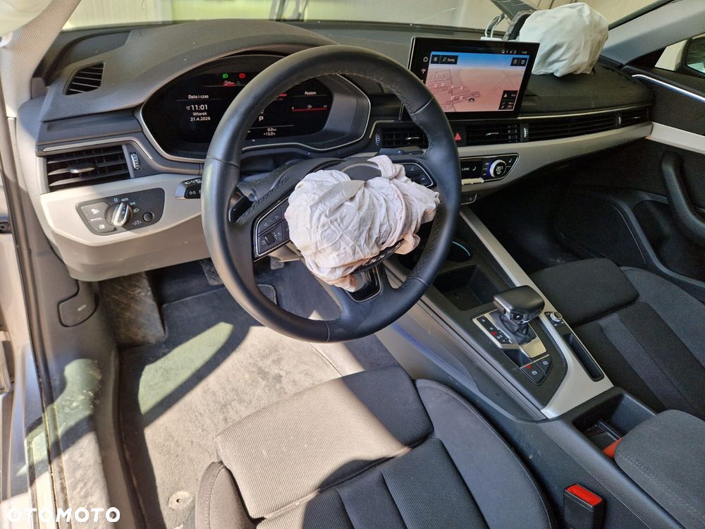 Audi A4 Limousine 35 TFSI mHEV Advanced S tronic - 15