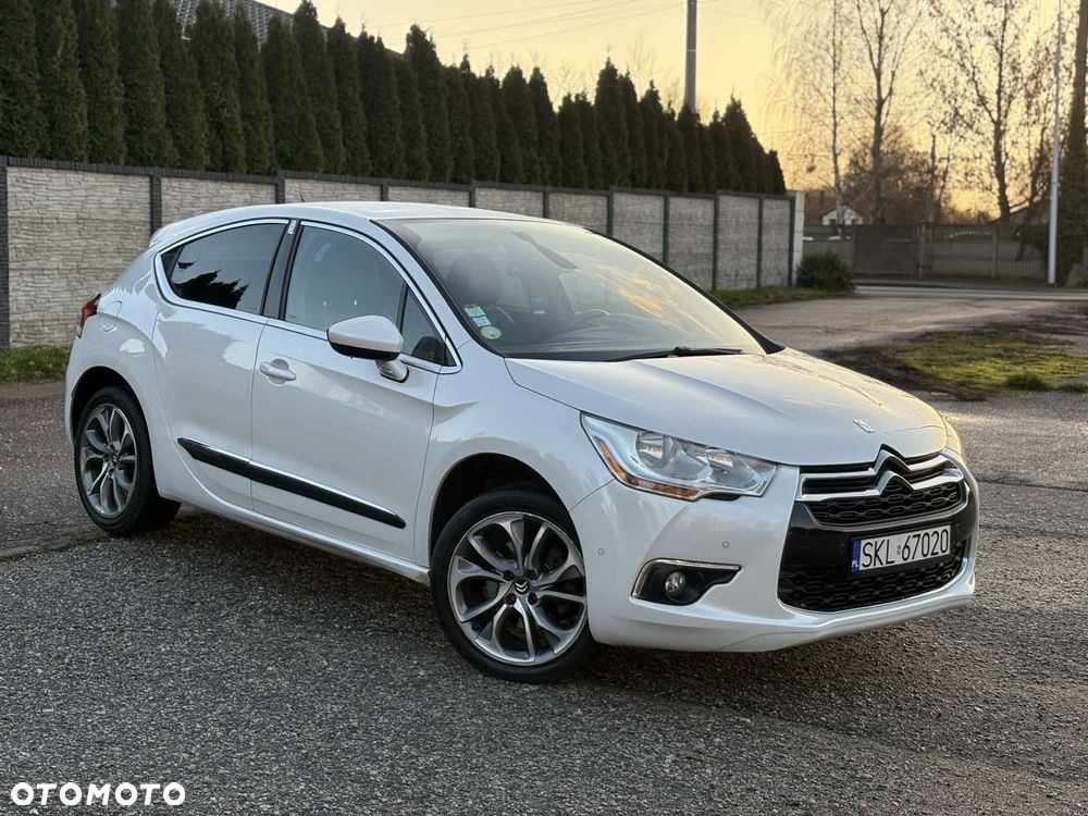 Citroën DS4 HDi 165 SportChic - 11