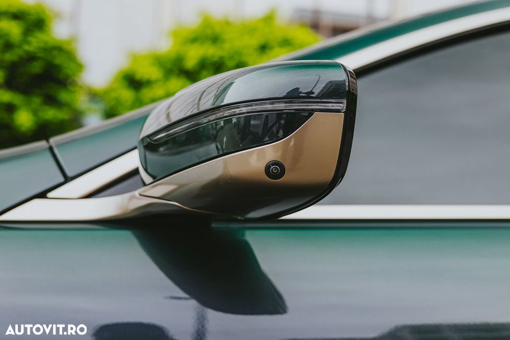 BMW M8 Competition - 37