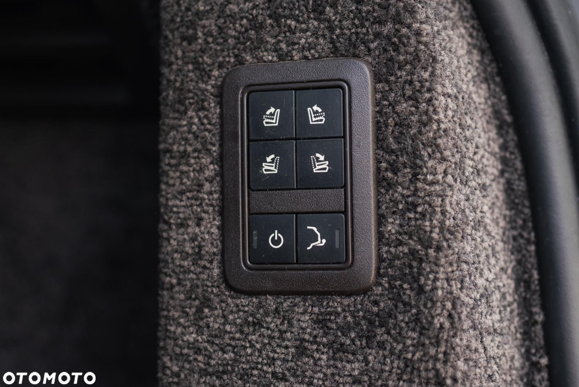 Land Rover Range Rover - 37