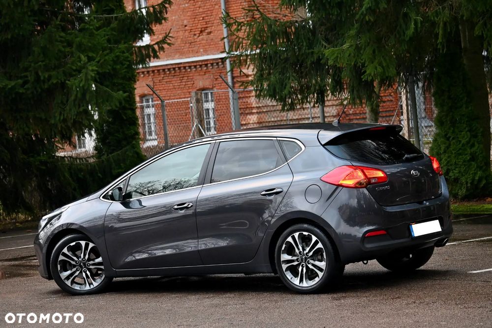 Kia Ceed 1.6 GDI DCT Spirit - 19