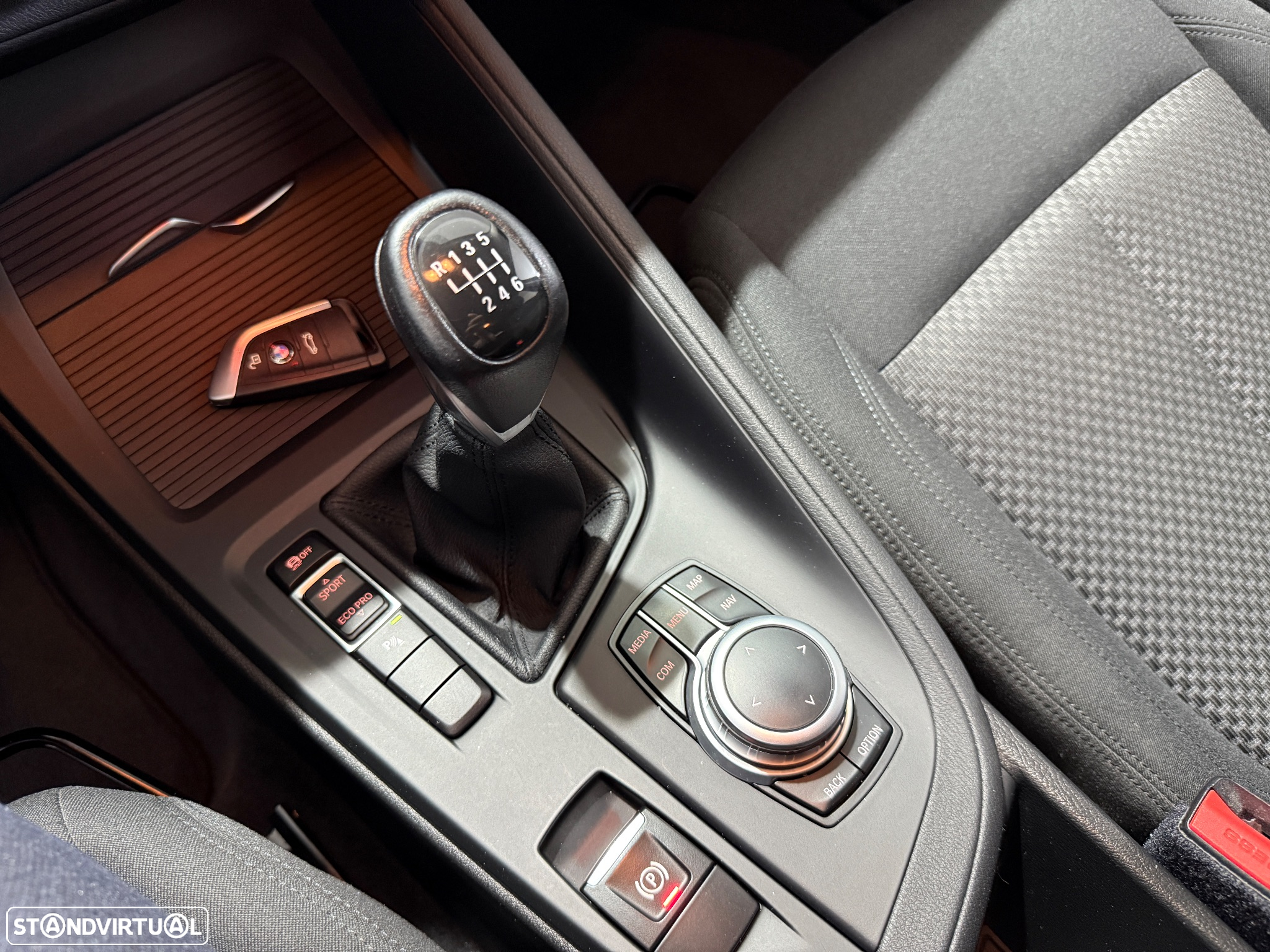 BMW X1 16 d sDrive Line Sport - 38