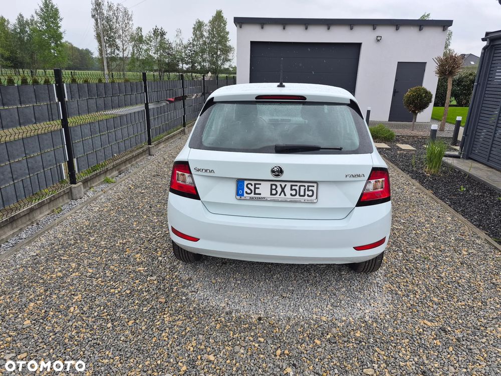 Skoda Fabia 1.0 Style - 7