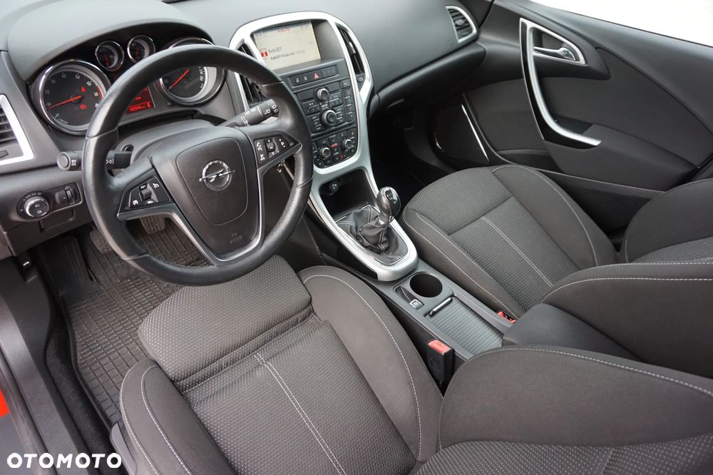 Opel Astra 1.4 Turbo - 23
