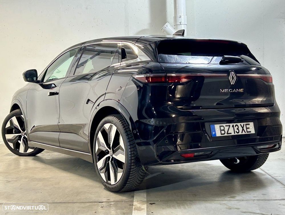 Renault Mégane E-Tech - 6