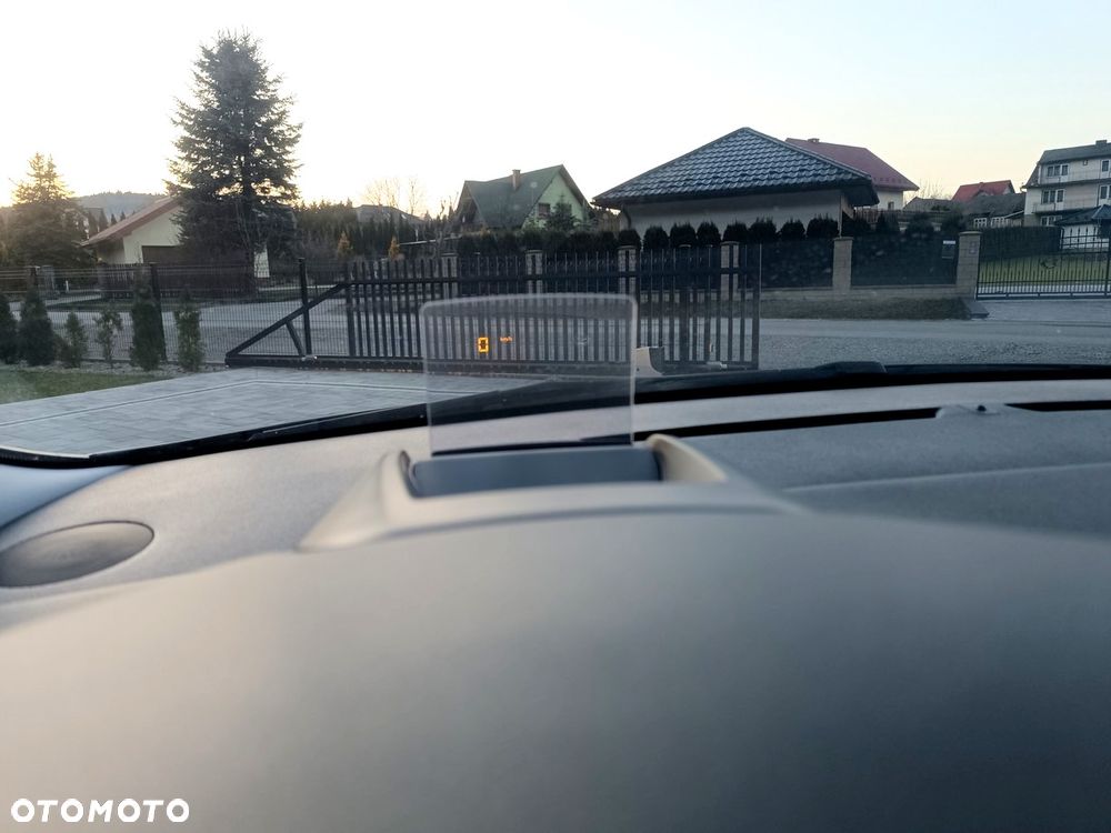 Peugeot 3008 2.0 HDi Allure - 17