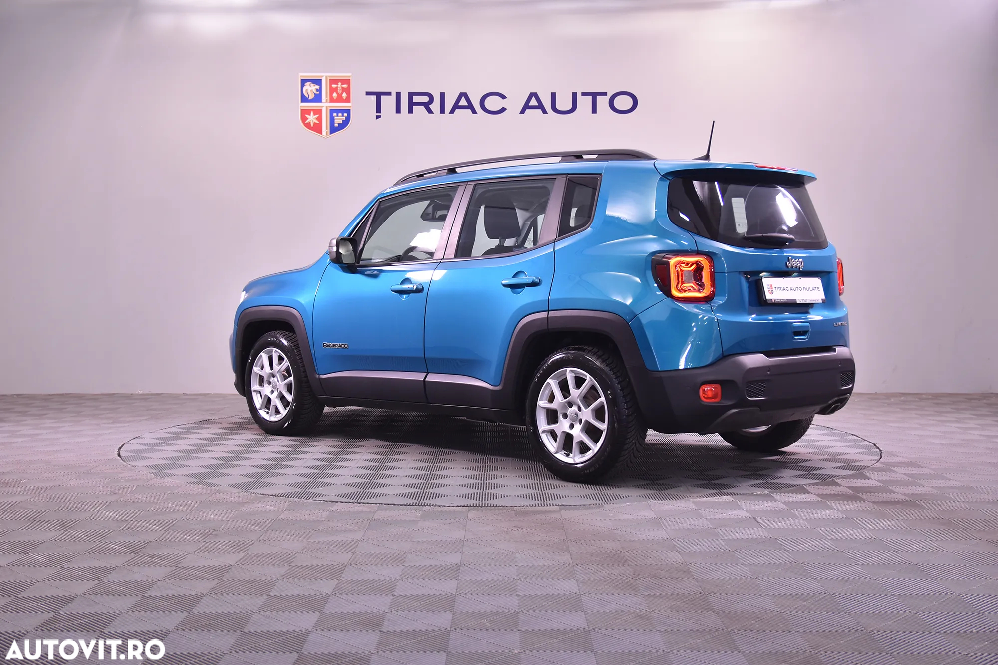 Jeep Renegade 1.3 Turbo 4x2 DDCT6 Limited - 3