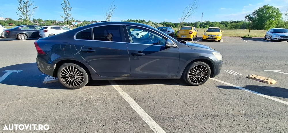 Volvo S60 - 6