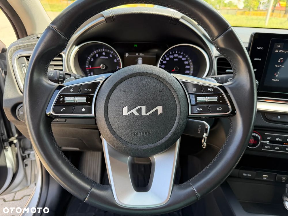 Kia Ceed 1.5 T-GDI MHEV M - 14