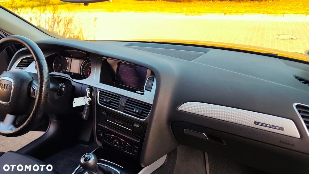 Audi A4 Avant 3.0 TDI DPF quattro Attraction - 37