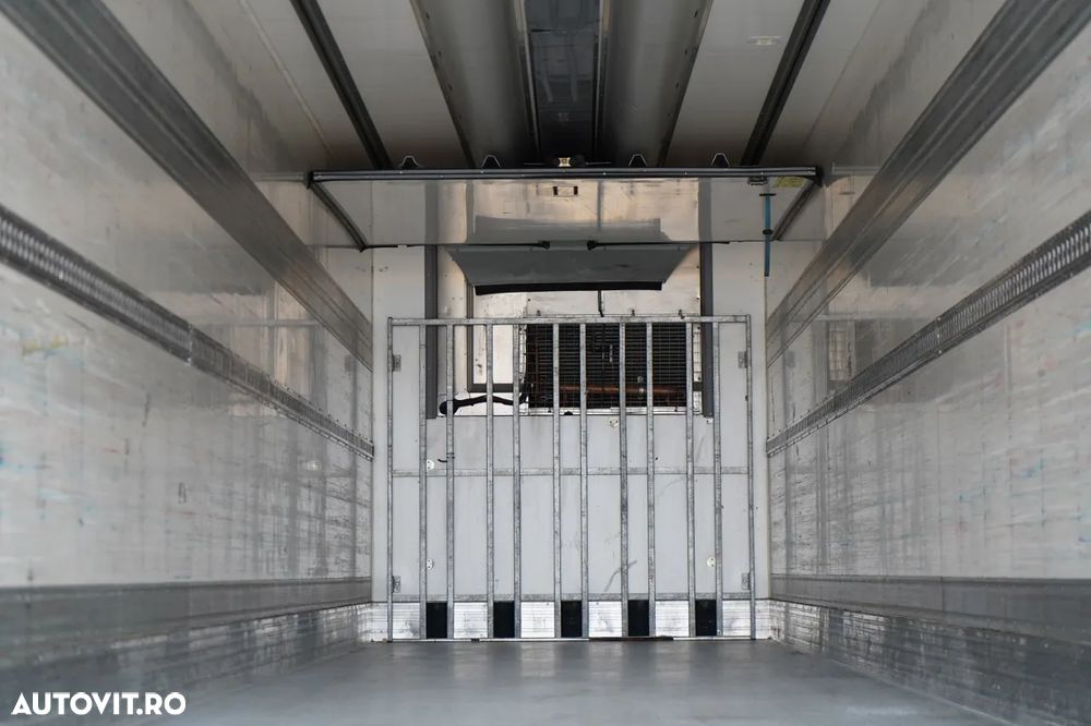 Chereau REFRIGERAT / THERMO KING SLXE 400 / AXĂ RIDICATĂ / DHOLLANDIA LIFT 3.000 KG / OBLOANĂ ELECTRICĂ / SAF - 19