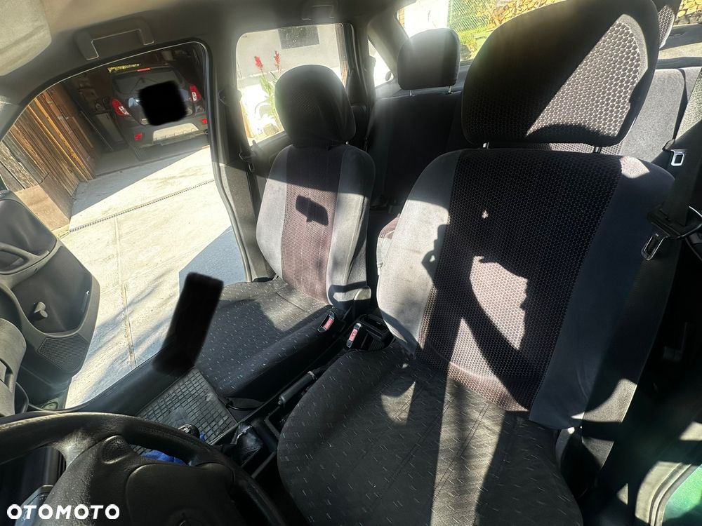 Opel Astra - 11