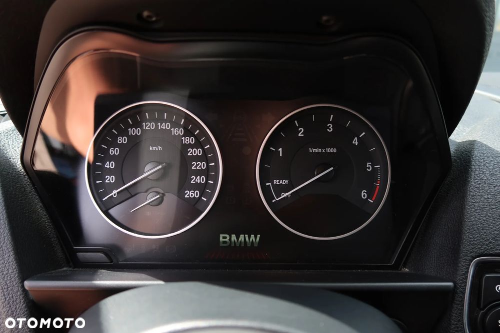 BMW Seria 1 120d xDrive Sport Line - 31