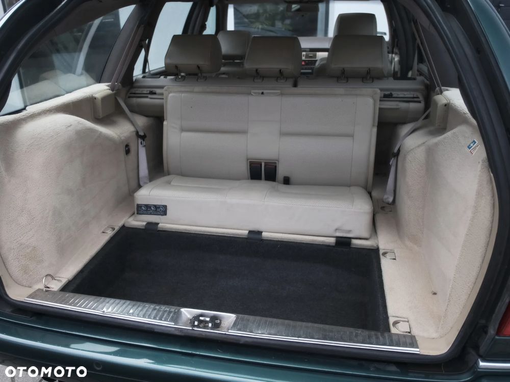 Mercedes-Benz Klasa E 420 T Elegance - 31