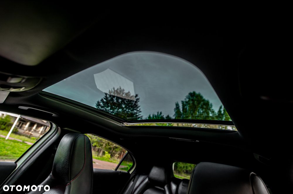 Mercedes-Benz Klasa A 250 4Matic 7G-DCT AMG Line - 30
