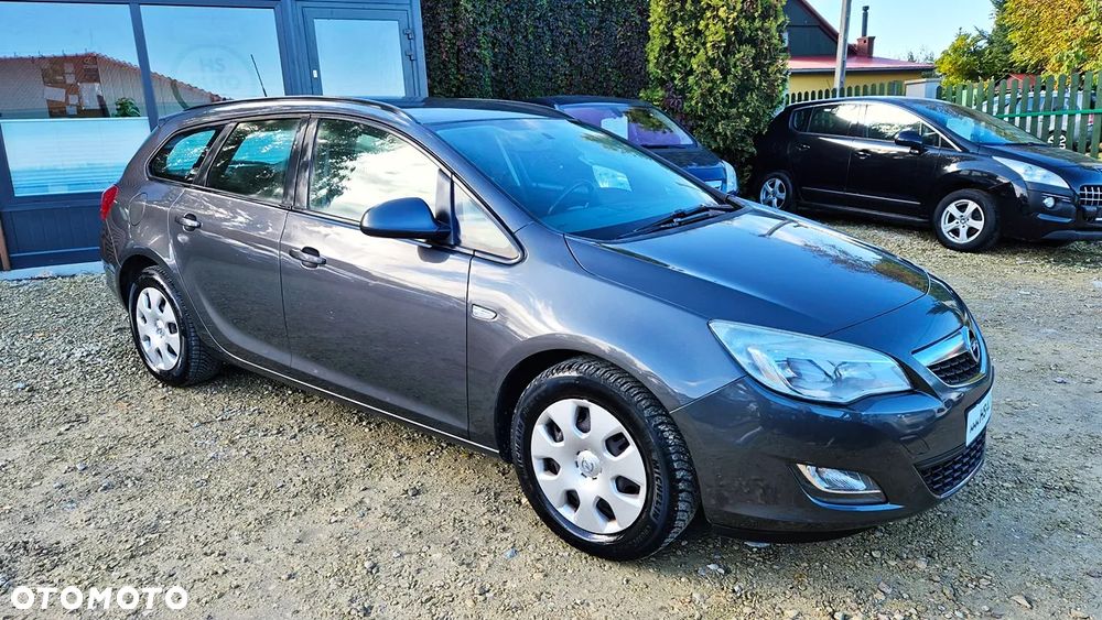 Opel Astra 1.4 Turbo Exklusiv - 8