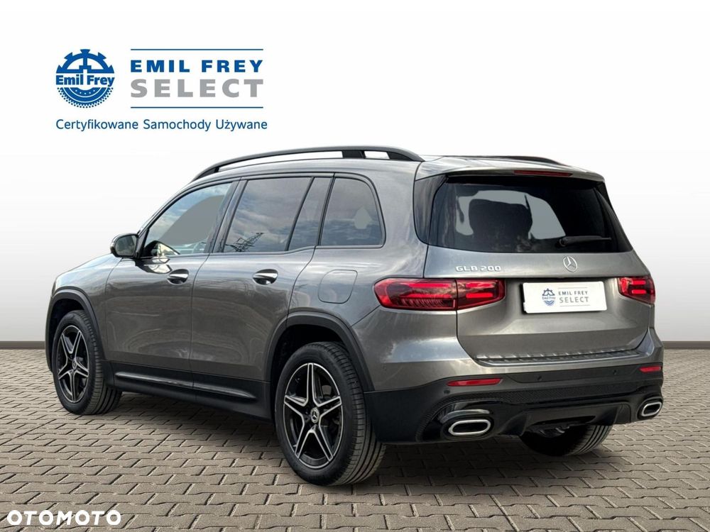 Mercedes-Benz GLB - 5