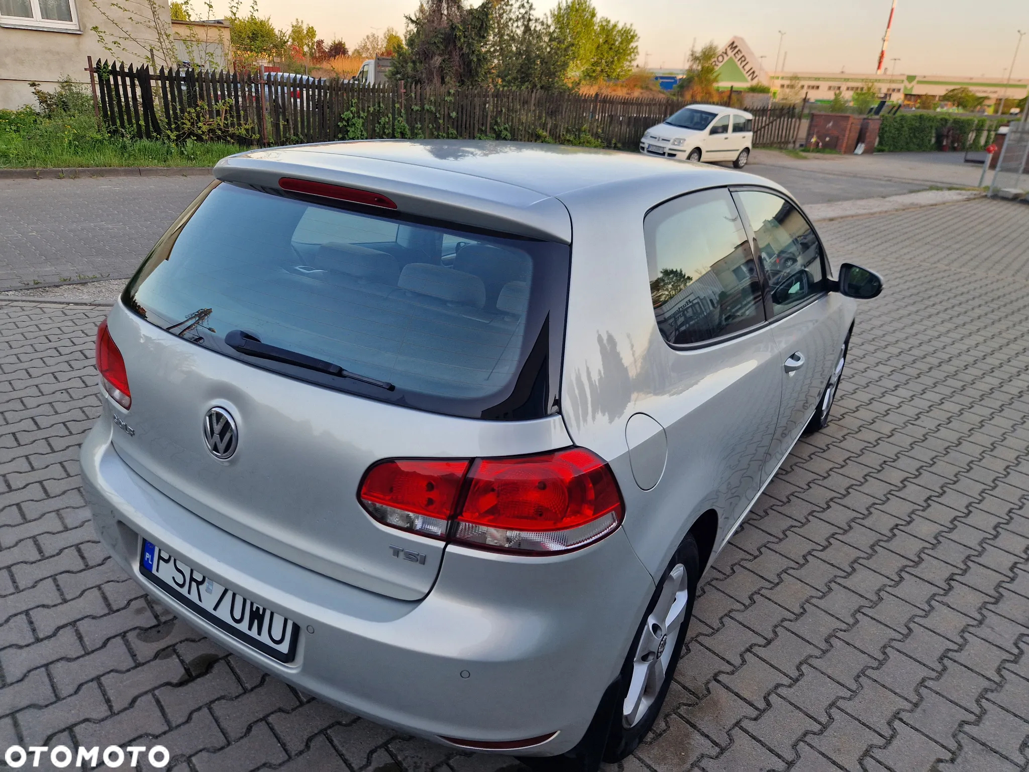 Volkswagen Golf 1.2 TSI - 12