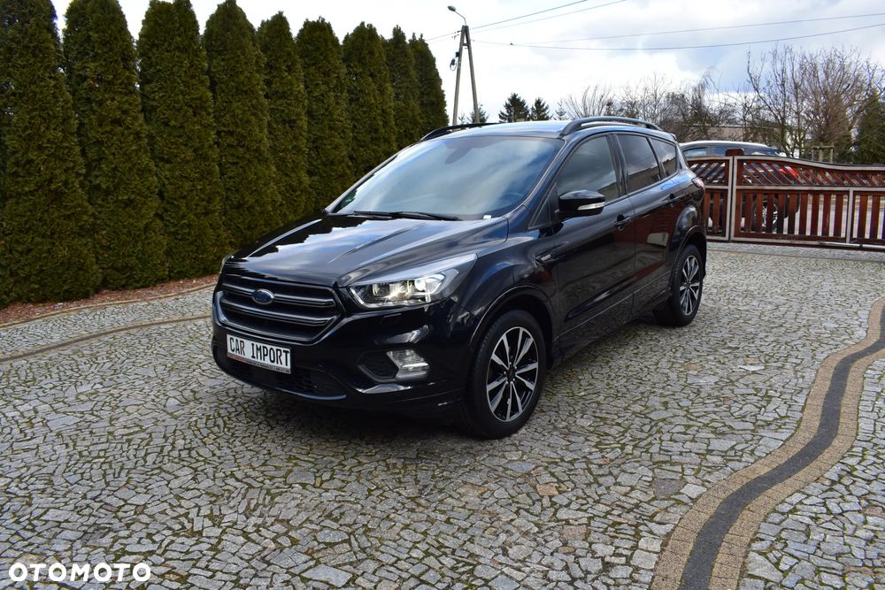 Ford Kuga 1.5 EcoBoost 2x4 ST-Line - 23