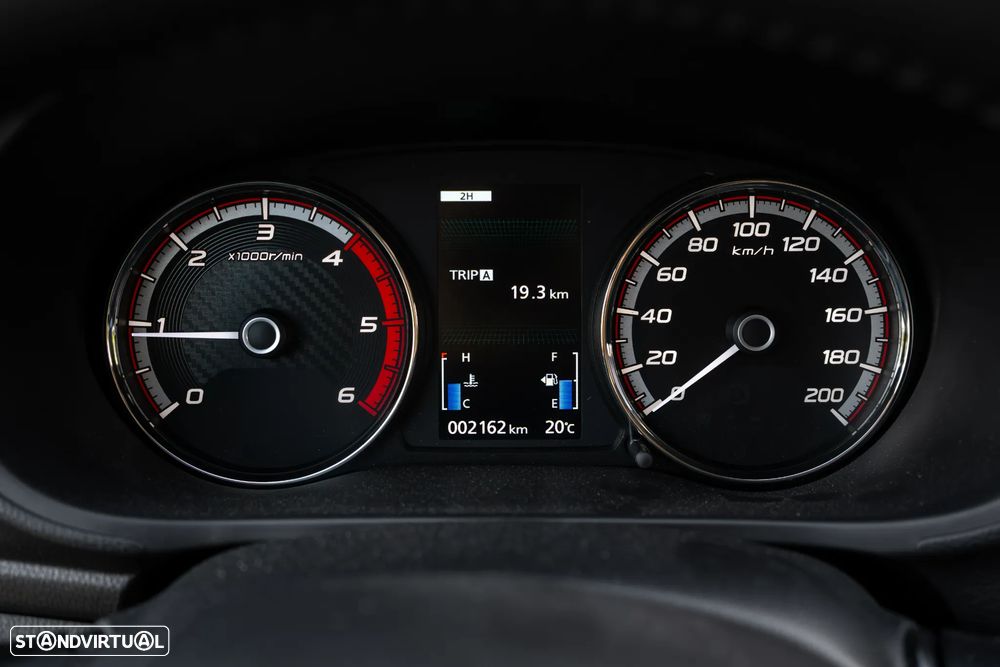 Mitsubishi L200 2.3 DI-D Club Invite Strakar Look 4WD - 15