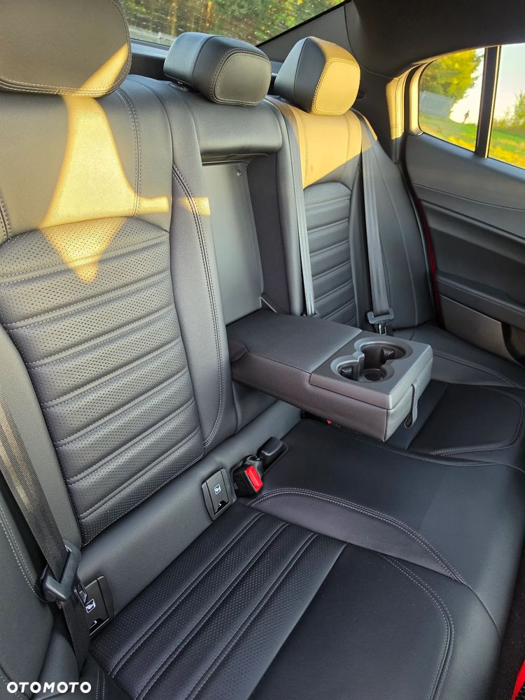Alfa Romeo Giulia 2.0 Turbo Veloce Q4 - 21