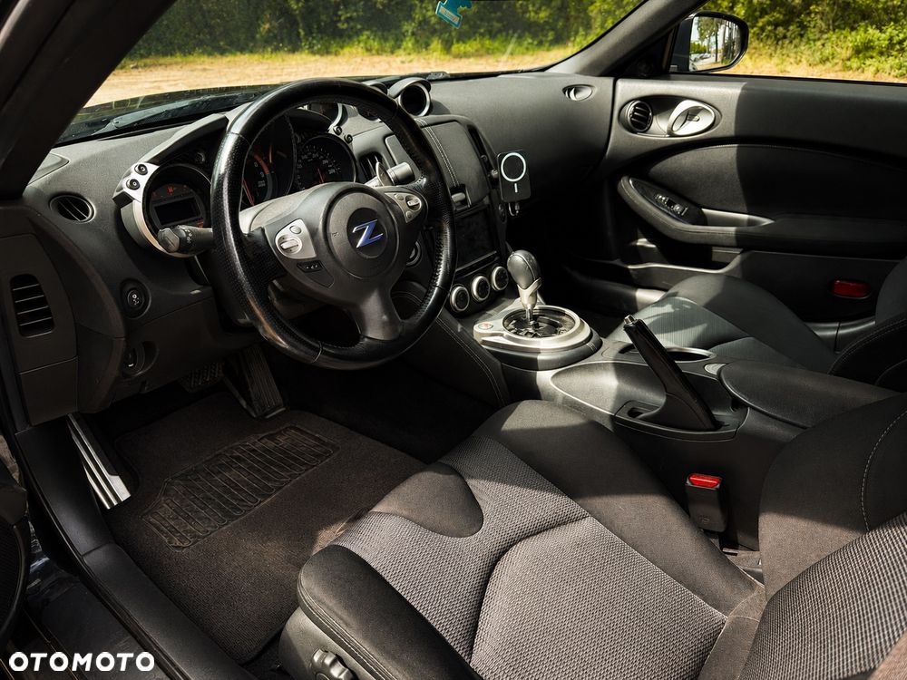 Nissan 370 Z 3.7 V6 Premium - 11