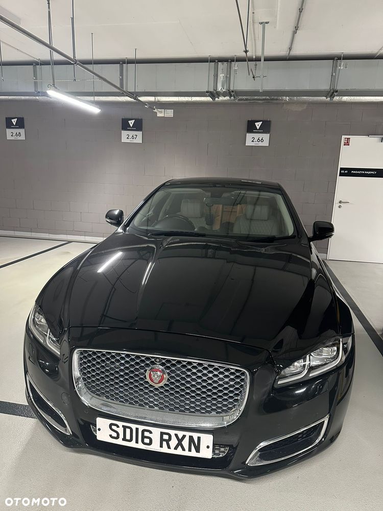 Jaguar XJ 3.0 V6 Langversion Autobiography - 8