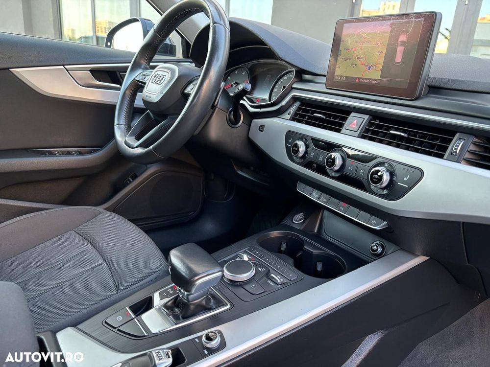 Audi A4 Avant 2.0 TDI Multitronic - 9