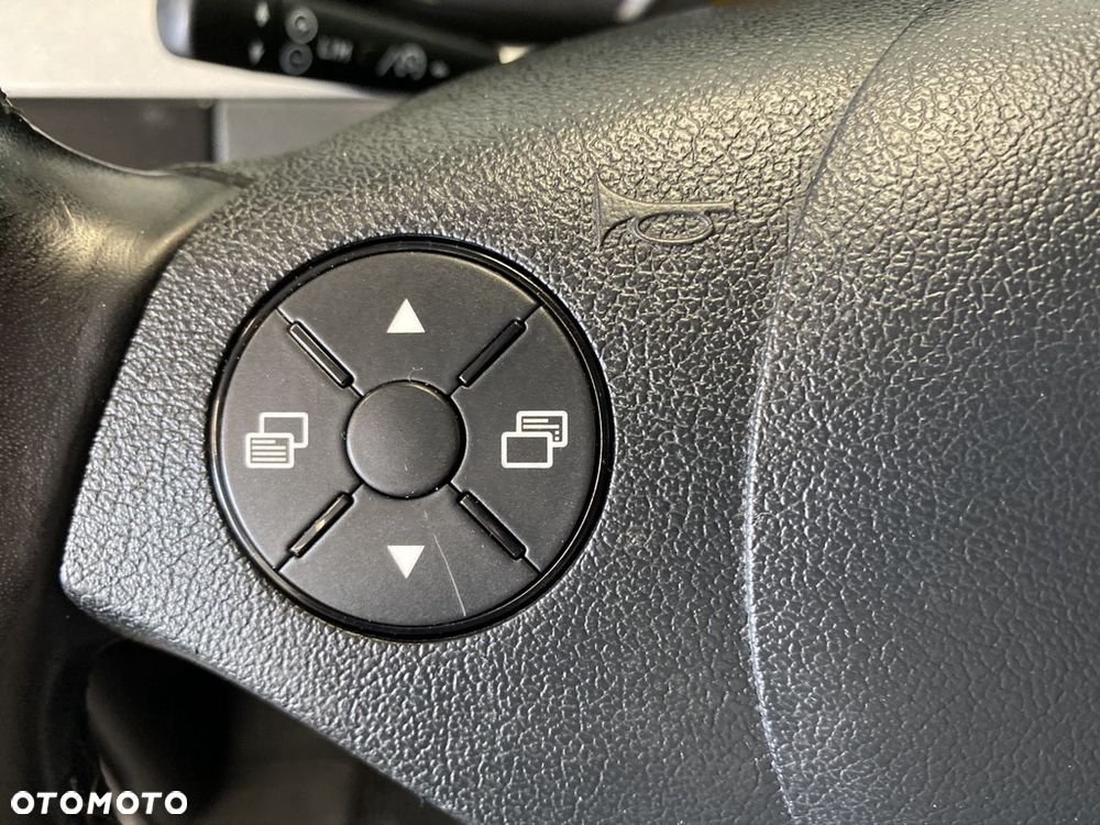 Mercedes-Benz Vito - 9