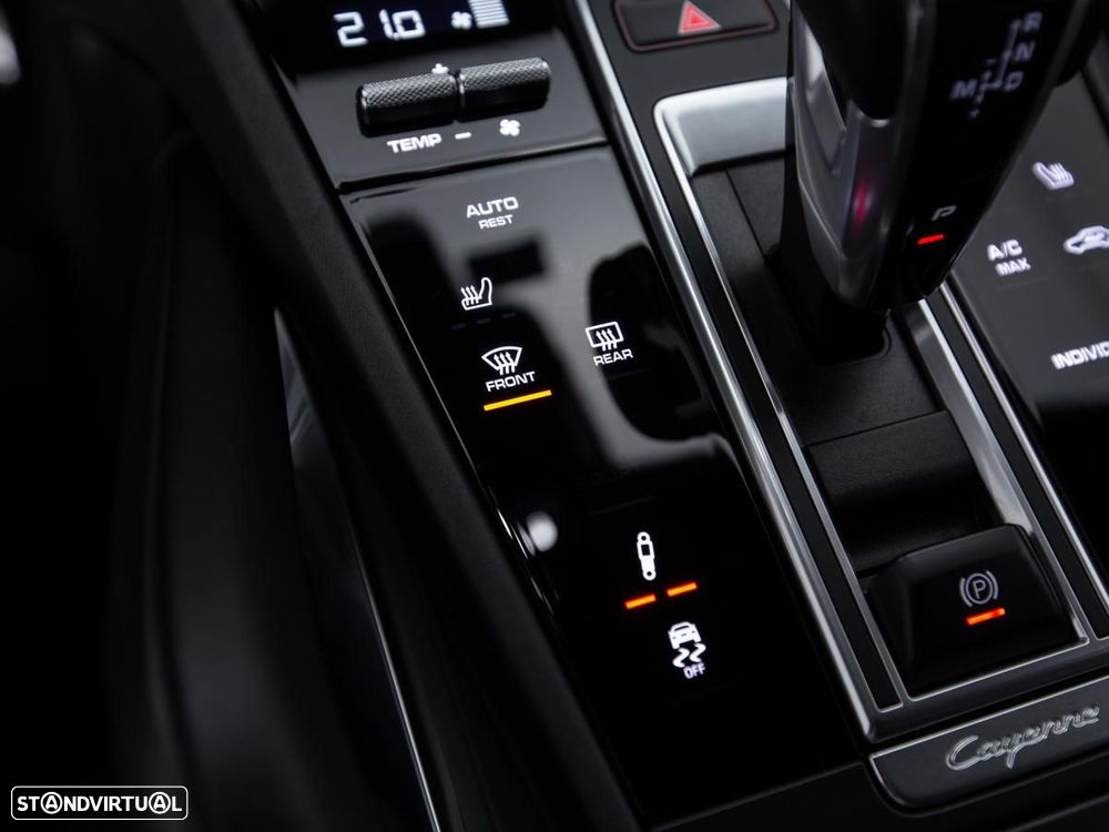 Porsche Cayenne Coupé Turbo S E-Hybrid - 29