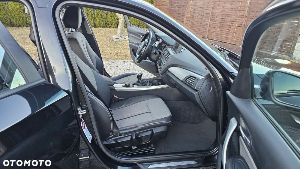 BMW Seria 1 118i Urban Line - 10