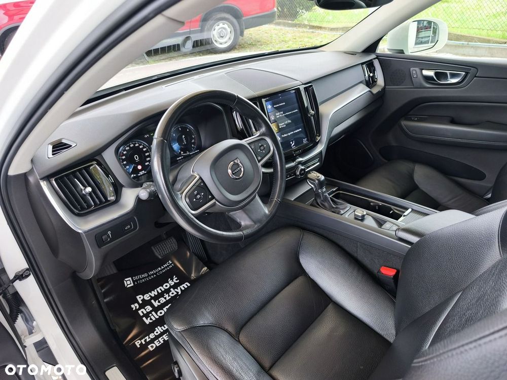 Volvo XC 60 D4 AWD Momentum - 18