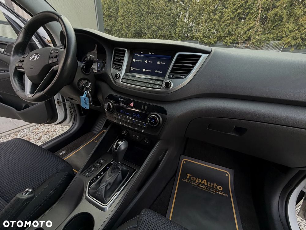 Hyundai Tucson blue 1.7 CRDi 2WD DCT Premium - 17