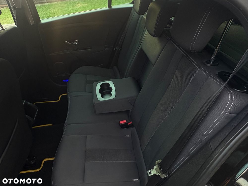 Renault Megane 1.6 16V 110 LIMITED - 19