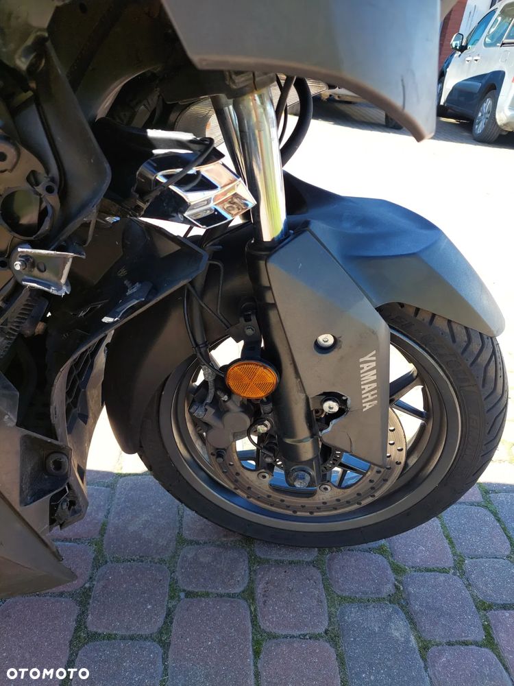 Yamaha X-max - 11
