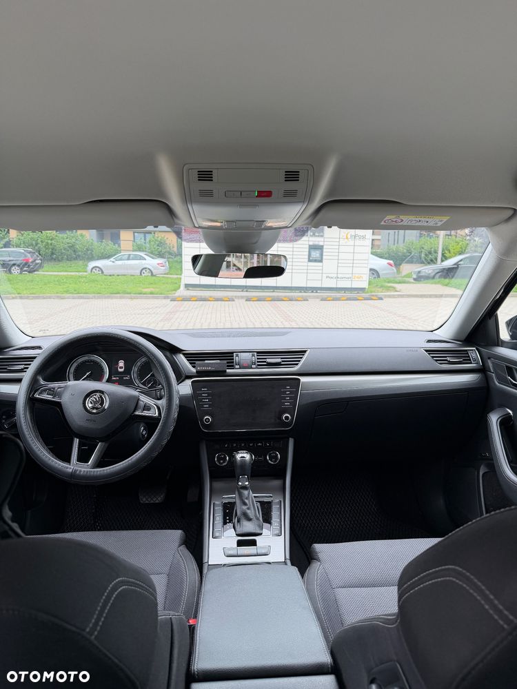 Skoda Superb 2.0 TDI SCR 4x4 Style DSG - 7