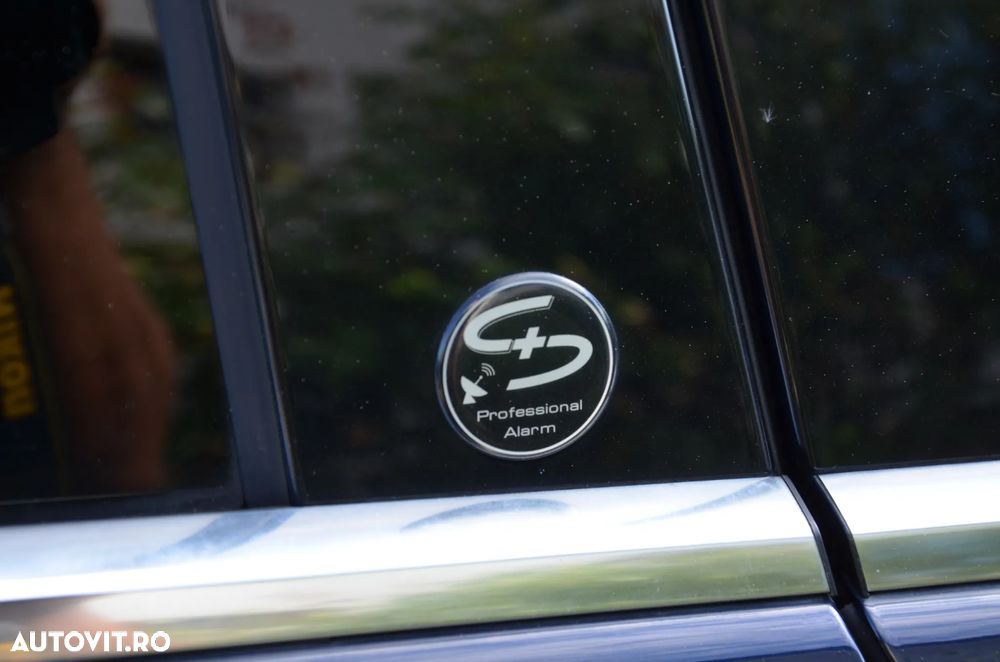 Jaguar XE D200 Aut. R-Dynamic HSE - 19