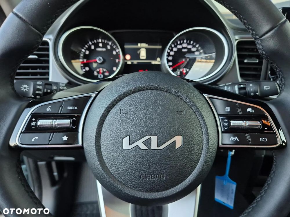Kia Ceed 1.5 T-GDI M - 24