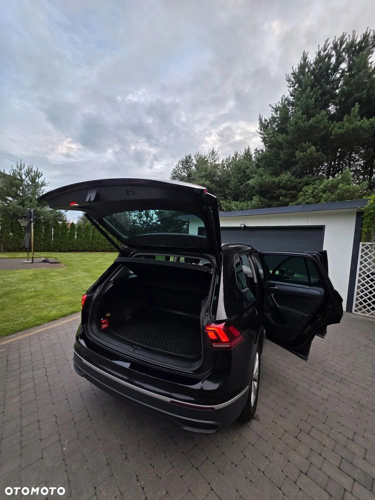 Volkswagen Tiguan - 10