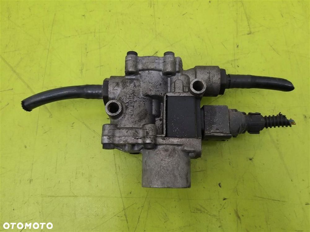 Zawór hamulcowy modulator EBS Mercedes Actros MP4 2011-2019 4721951080 - 1