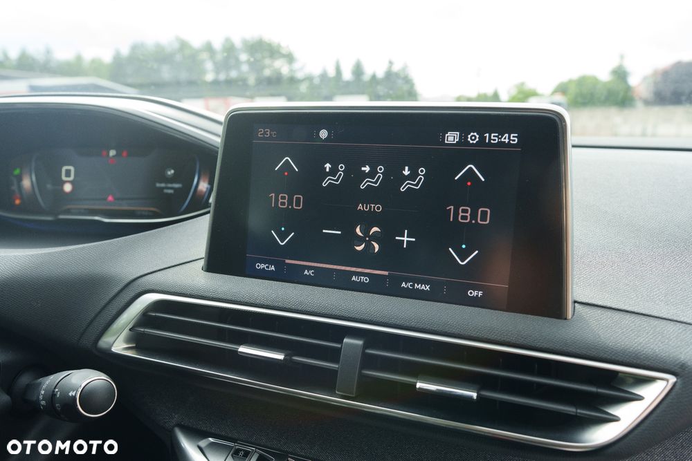 Peugeot 3008 THP 165 EAT6 Stop & Start Allure - 20